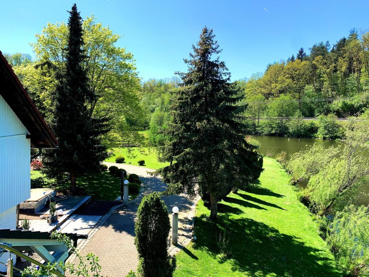 Apartment direkt an der Waldnaab Neustadt an der Waldnaab Buitenkant foto